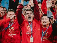 开云官网-阿联酋球队坚决守卫主场，誓保不败晋级八强