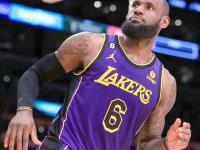 开云体育下载-包含掘金绝杀湖人B队，莫兰特爆发神勇的词条