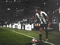 开云APP-赛道主宰者，乔治之夜，F1街道赛的华丽独舞