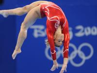 开云足球直播-克瓦拉茨赫利亚全程高能输出，西班牙全面压制厄瓜多尔，一场战术与天赋的完美对话