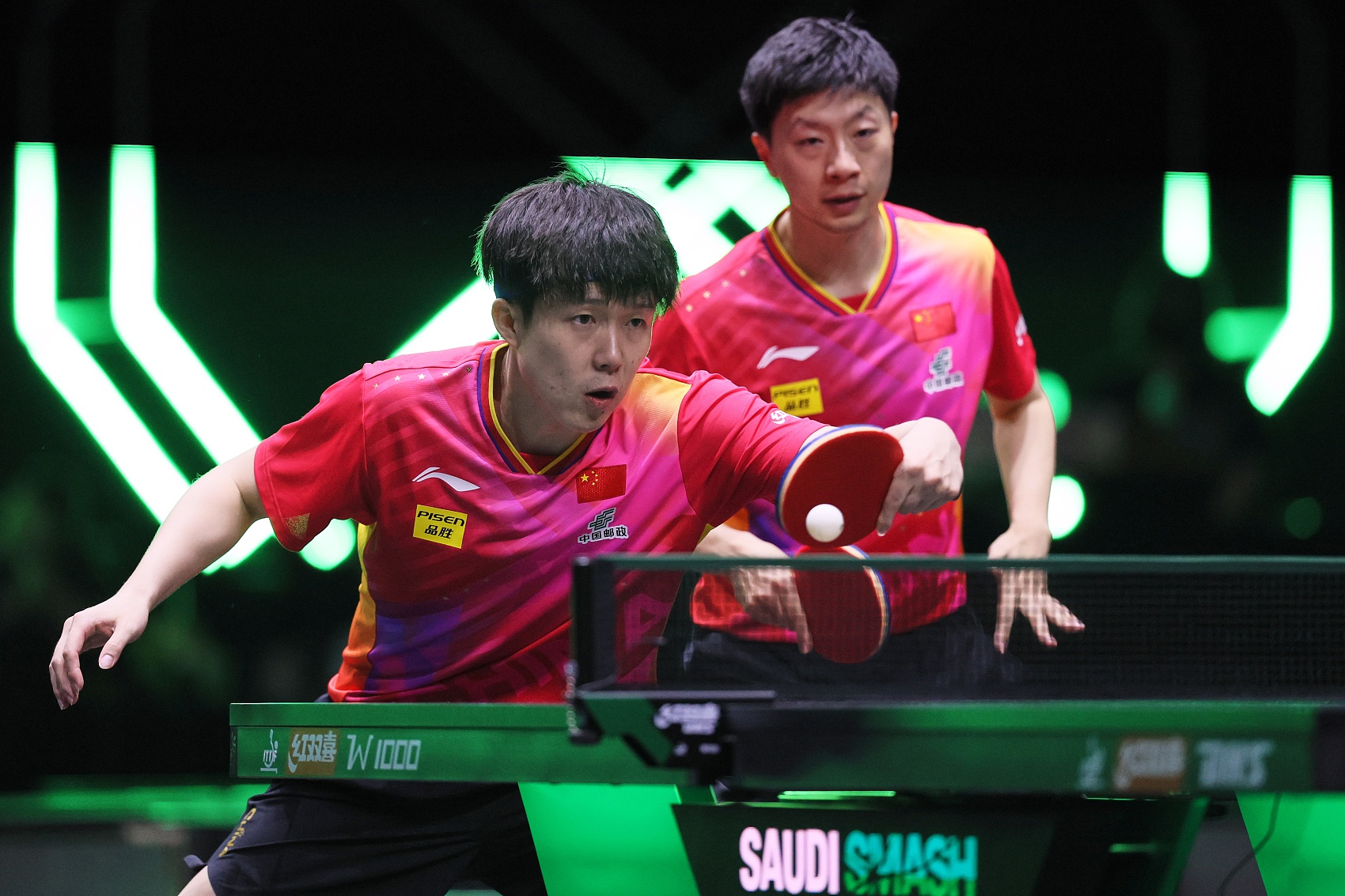 瑞典乒乓球队强势英国乒乓球队，马龙送出助攻的简单介绍