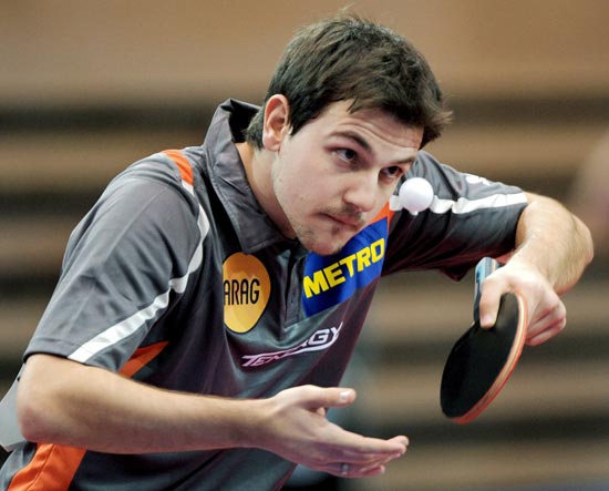 包含瑞典队逆转波兰队，波尔关键制胜的词条