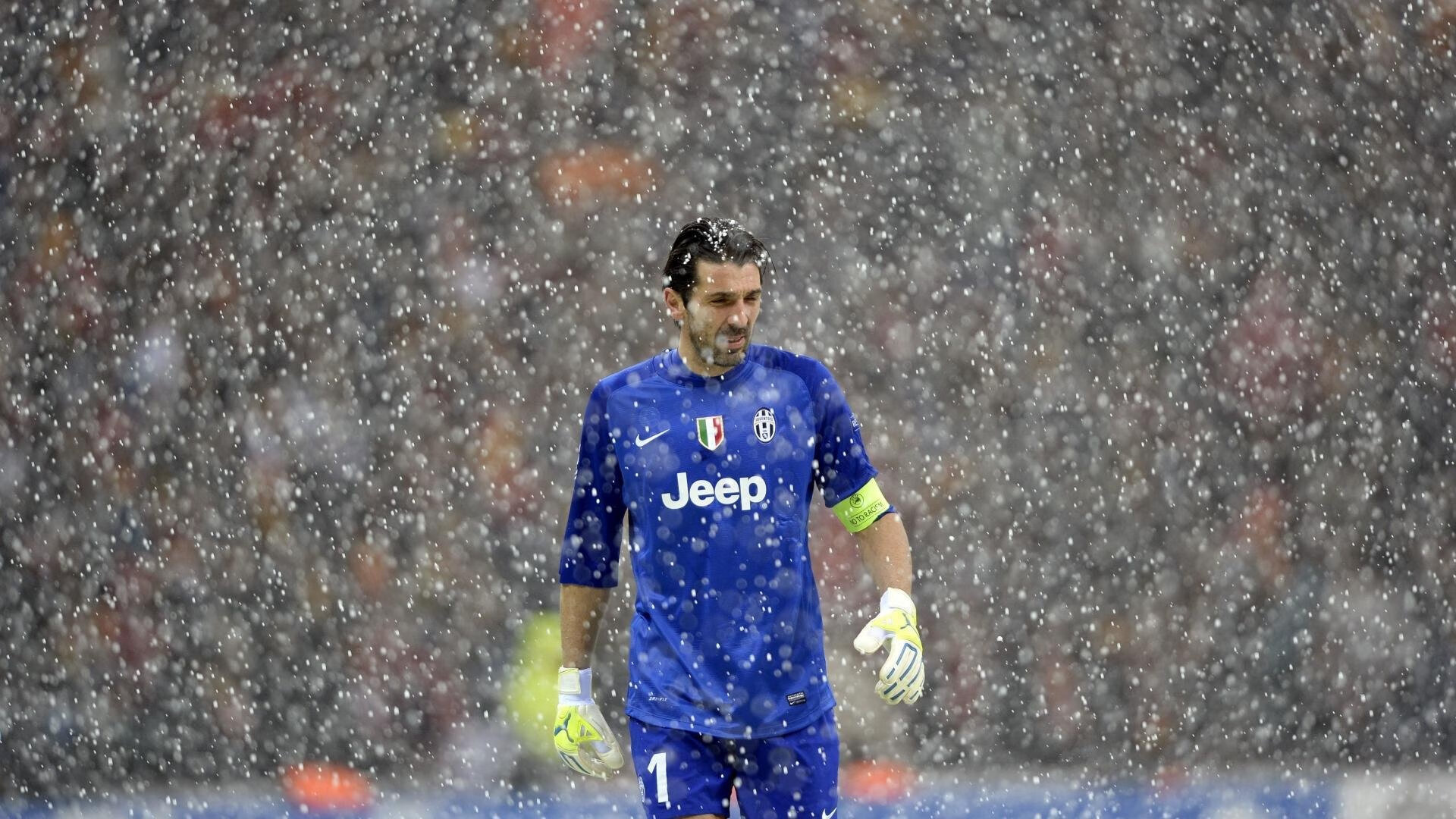 意甲焦点战与爵士压哨绝杀，体育世界里的心跳时刻