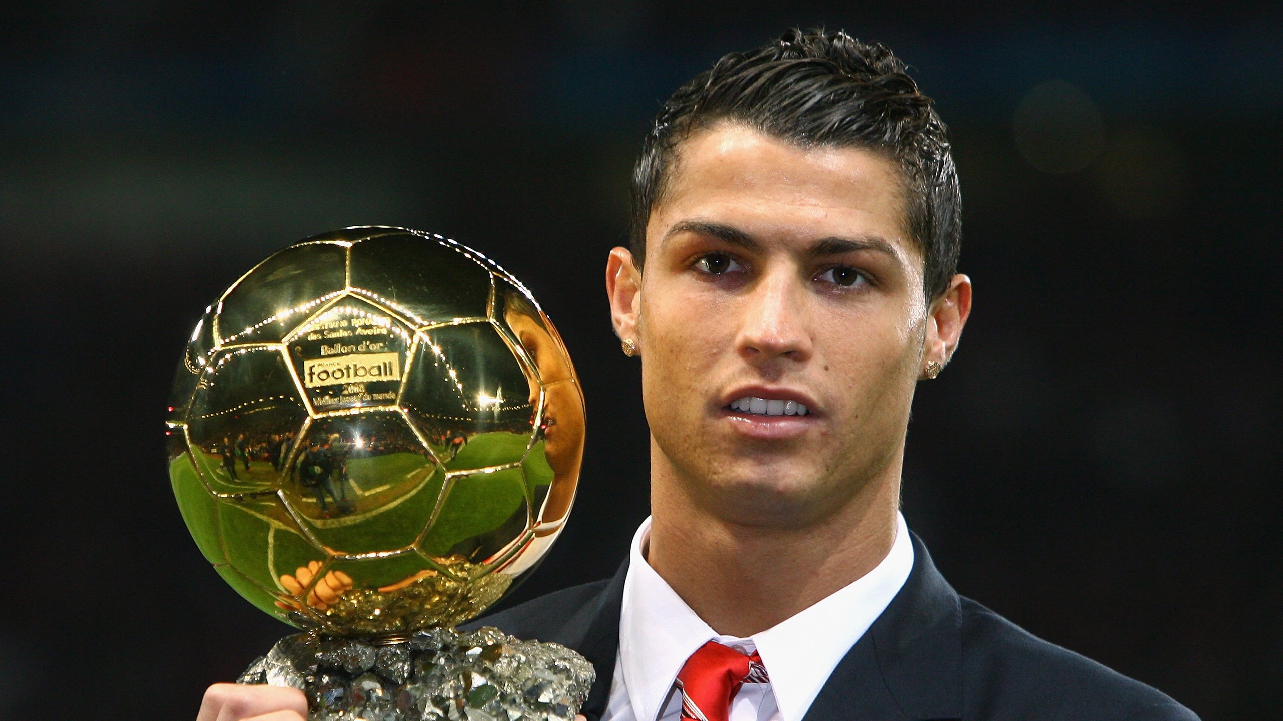 广厦铁壁锁天山,英格拉姆巨星时刻定乾坤